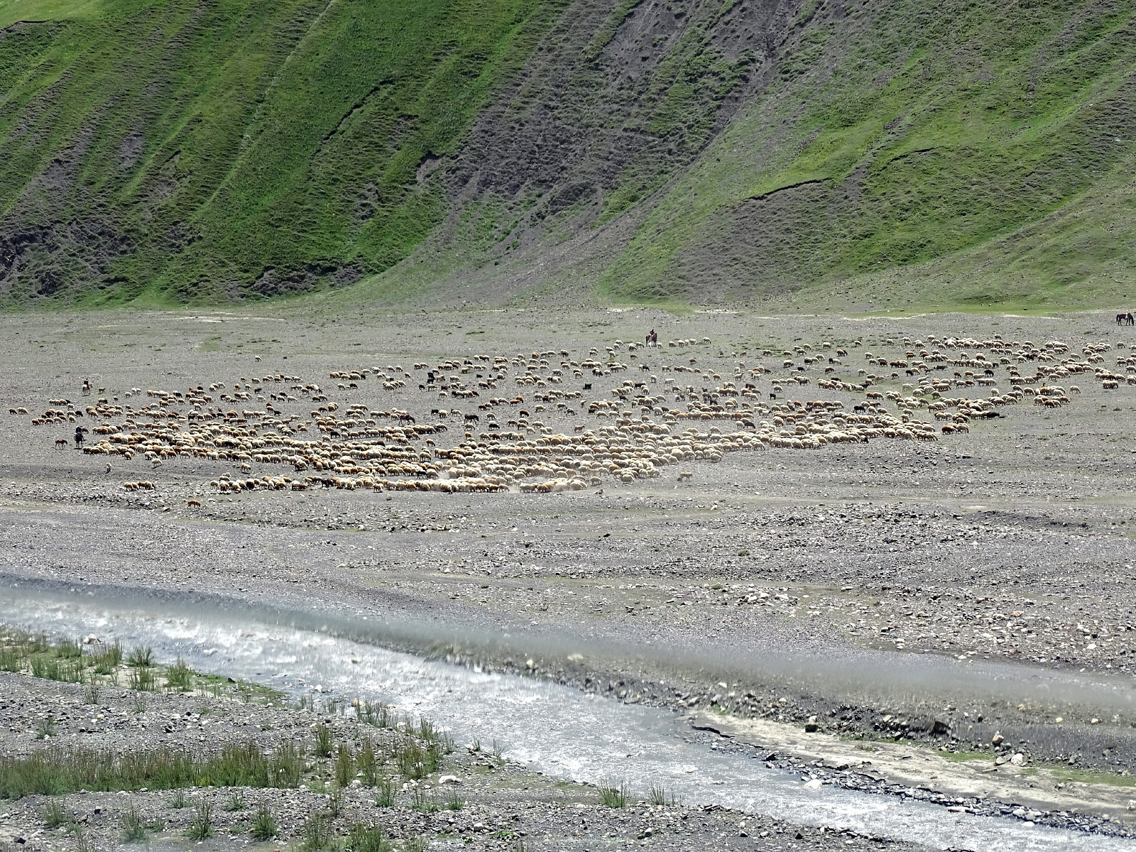 Xinaliq (Photo license: CC BY 2.0)